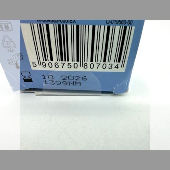 Delia Cosmetics Hyaluronic Acid & Vitamin C Moisturizing Face Serum-NEW - Picture 5 of 5